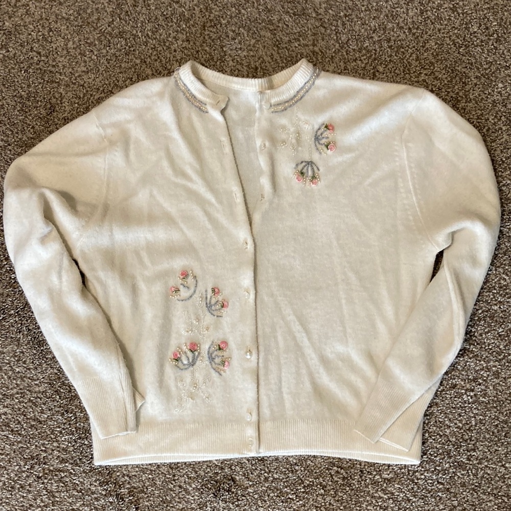 Vintage Cream and Flower Beaded Cardigan